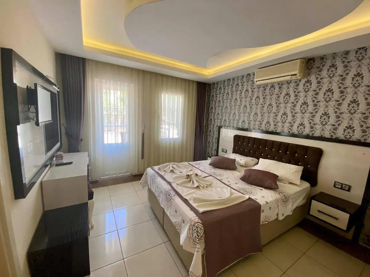 Yalcin Hotel & Villas Oludeniz Turecko